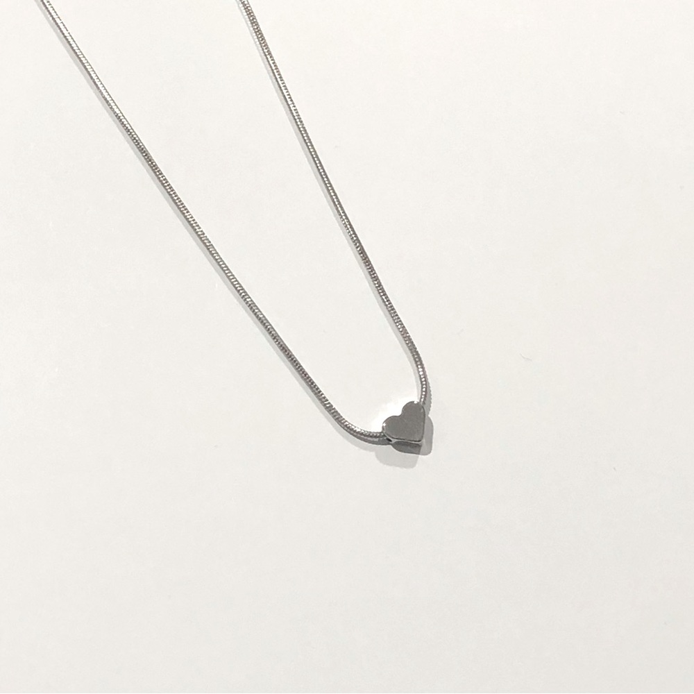 Dainty Silver Heart Necklace